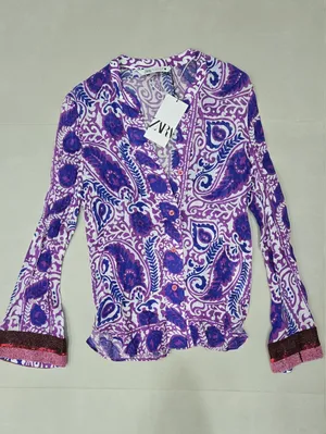 NWT! Zara Purple and White Paisley Button-Front Blouse Size S thumbnail 3