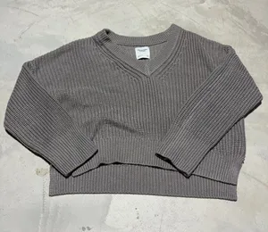 Abercrombie & fitch Cropped V-Neck knit Sweater grey taupe large thumbnail 1