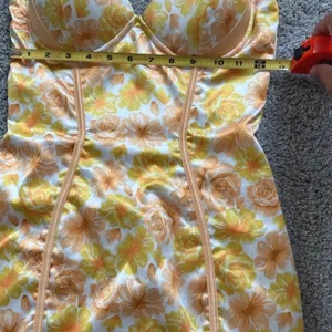 Oh Polly Yellow Floral Strapless Bodycon Dress thumbnail 5