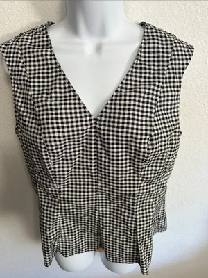 White House Black Market Black & White Gingham V-Neck Sleeveless Blouse Size 10 thumbnail 1