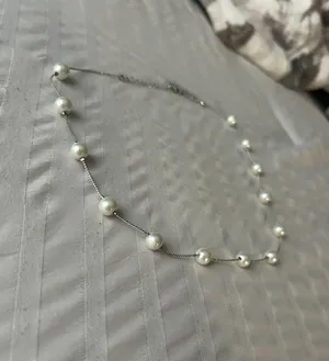 Pearl Necklace thumbnail 1