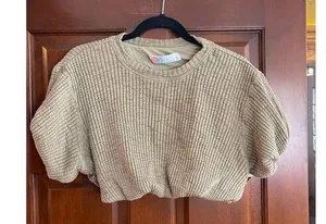 Free People Beach knit ribbed gathered quilts crop top in Ecru size XS thumbnail 1