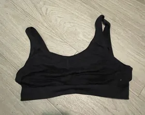 Black Women's Seamless Scoop Sports Bra - Unbranded thumbnail 1