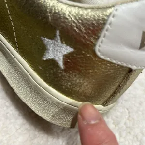 Veja Madewell Sneakers in Star-Embroidered Gold Leather women's size 7 thumbnail 6