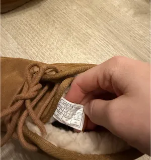 UGG Neumel Boots thumbnail 5