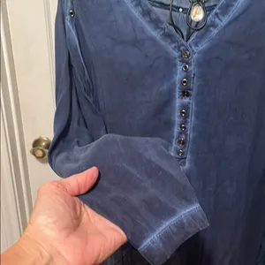 Cato 👖👖👖BOGOHO 👖👖👖Blue Denim Color Relaxed Buttoned Long Sleeve Blouse thumbnail 6
