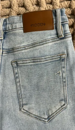 Hidden Jeans Logan Dad Stretch Jean thumbnail 6