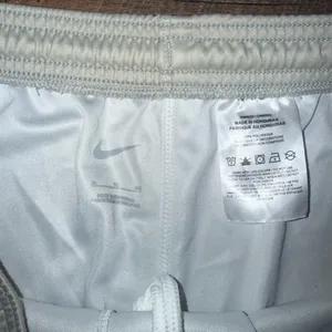 Nike Clemson Grey/Orange Shorts Size XL  thumbnail 2