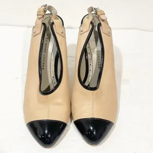 Marc by Marc Jacobs‎ Size 36/5.5 Tan Black Toe Cap Sling Back Heel Shoes thumbnail 2