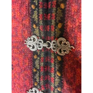 Icelandic Design Red Nordic Wool Cardigan Metal Clasp Sweater Womens Medium thumbnail 4