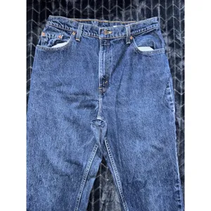 VTG Levis 551 Women's Relaxed Fit Tapered Leg 90s Made USA Jeans Sz 14‎ MED thumbnail 2