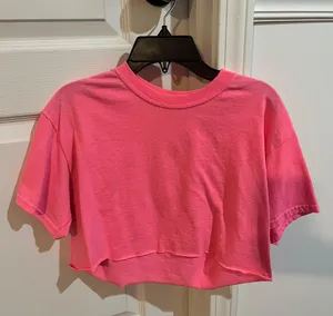 Pink crop top thumbnail 1