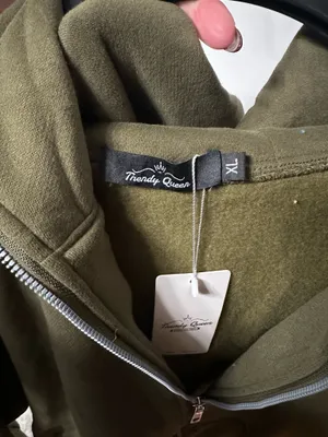 Amazon Cropped Zip-Up Hoodie thumbnail 3