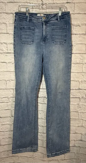 Risen Classic Mid Wash Wide-Leg Flare Women's Jeans, sz 15/32 thumbnail 1