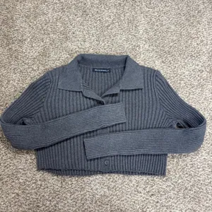Brandy Melville Gray‎ Ribbed Crop Button Cardigan Sweater Raw Hem XS/S Stretch thumbnail 9