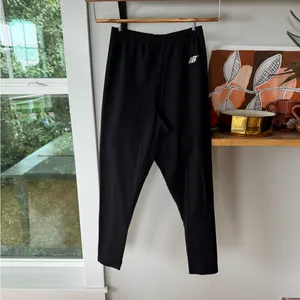 New Balance Black Running Tights or Leggings Size Small thumbnail 8