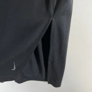 Nike Shirt Women's Small Black‎ Sheer Logo Round Neck Short Sleeve Dri Fit thumbnail 5
