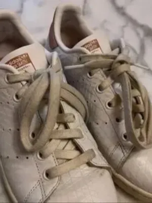 adidas Women's White Stan Smith Sneakers thumbnail 7