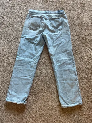 A&F Low Rise Baggy Denim Jeans thumbnail 4