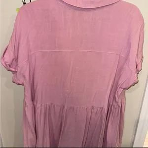 Pink Button thumbnail 2