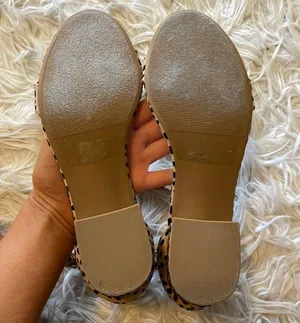 City Classified Cheetah print heels thumbnail 7