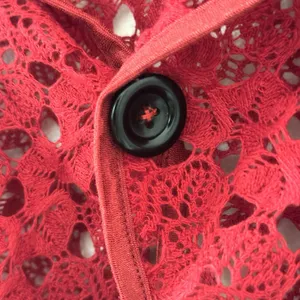Vintage Y2K Crochet Bolero Shrug Red Buttons Collared Wrapper Indie Cottage S/M thumbnail 9