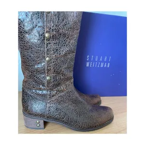 Stuart Weitzman Brown Leather Tall Boots – Brass Ring Hardware – Size 6 thumbnail 4