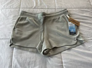 New Bearpaw shorts size M thumbnail 1