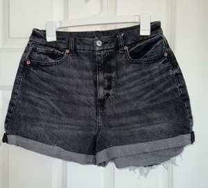 American Eagle Mom Shorts thumbnail 1