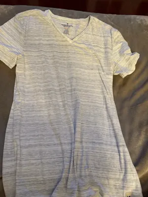 Grey American Eagle men’s short sleeve shirt thumbnail 1