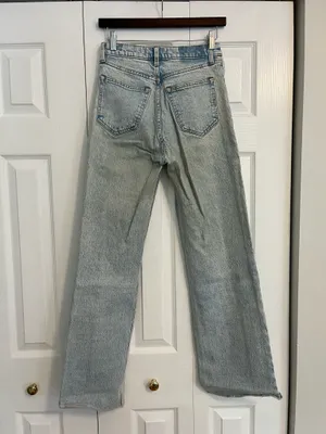 Abercrombie High-Rise 90s Relaxed Jeans thumbnail 3