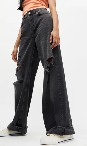 Urban Outfitters NEW WITH TAG BDG Skater Baggy Jeans Washed Black Denim Size 24 thumbnail 3