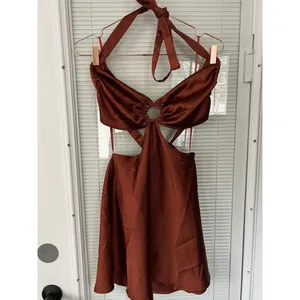 Mable Satin‎ Open O-Ring Mini Dress In Rust Size M / NWT thumbnail 9