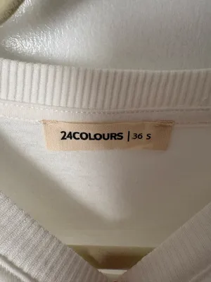 24Colours Smiley Face Cropped Tee White thumbnail 2