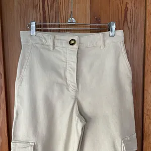 Wilfred Free Modern Cream Utility Cargo Pants Tab Hem Size 4🧡🎀 thumbnail 4