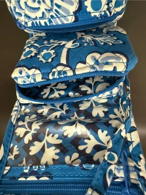 VERA BRADLEY Blue Lagoon Quilted Floral All Wrapped Up Jewelry Cosmetic Bag thumbnail 3