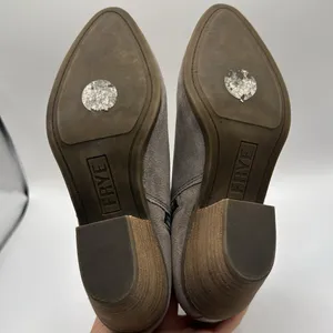 FRYE Judith Bootie in Taupe‎ Suede Double Zip Stack Heel Size 7 thumbnail 10