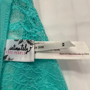Free People bandeau thumbnail 3