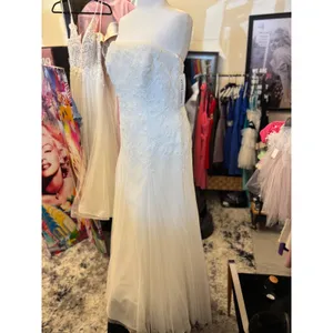 Strapless Lace Applique Tulle Wedding Gown Extra Length Ivory White thumbnail 8