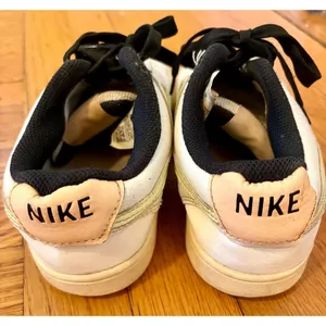 Nike Court Vision Low Women's White Barely Volt Sneakers Trainers Streetwear 7 thumbnail 5