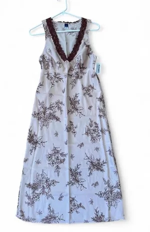 Pink floral midi dress thumbnail 1