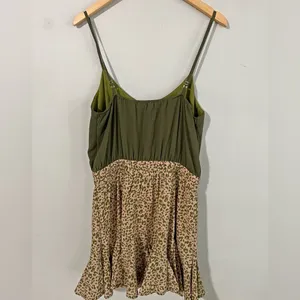 Olive Green Leopard Print Ruffle Hem Mini Dress Empire Waist Large thumbnail 10