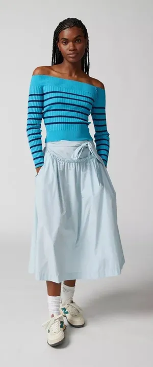 Urban Outfitters UO Tessa Buttoned Off-The-Shoulder Women’s Small Sweater NWOT thumbnail 1