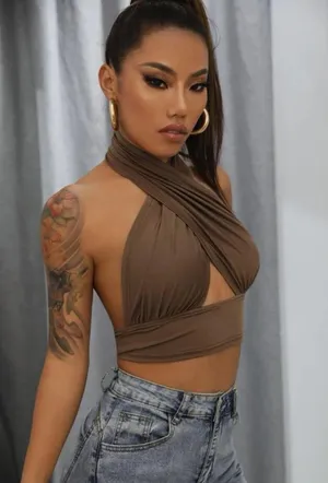 Crop Top thumbnail 1