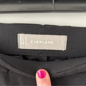 Everlane The Dream Pant Slim Straight Pintuck Pull On Pants Neutral Black S thumbnail 4