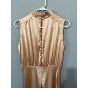 New Lulus Maxi Dress S Champagne Satin Mock Neck Sleeveless Side Slit Prom Gala‎ thumbnail 15
