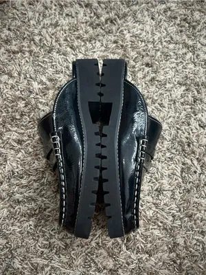 Donald Pliner Black Patent Leather Slip-On Loafers Mules Sz 8 1/2 thumbnail 6