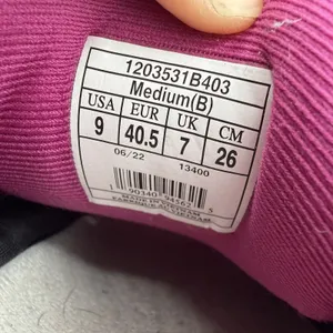 Brooks Adrenaline GTS 22 Womens Running Shoes Size 9 Purple Pink Support Casual thumbnail 11