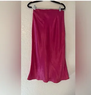Babaton by Aritzia | Pink Satin Midi Slip Skirt - Size 4 (Like New) thumbnail 9