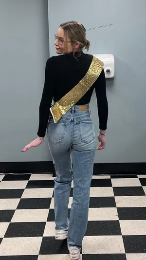 PacSun asymmetrical jeans thumbnail 6